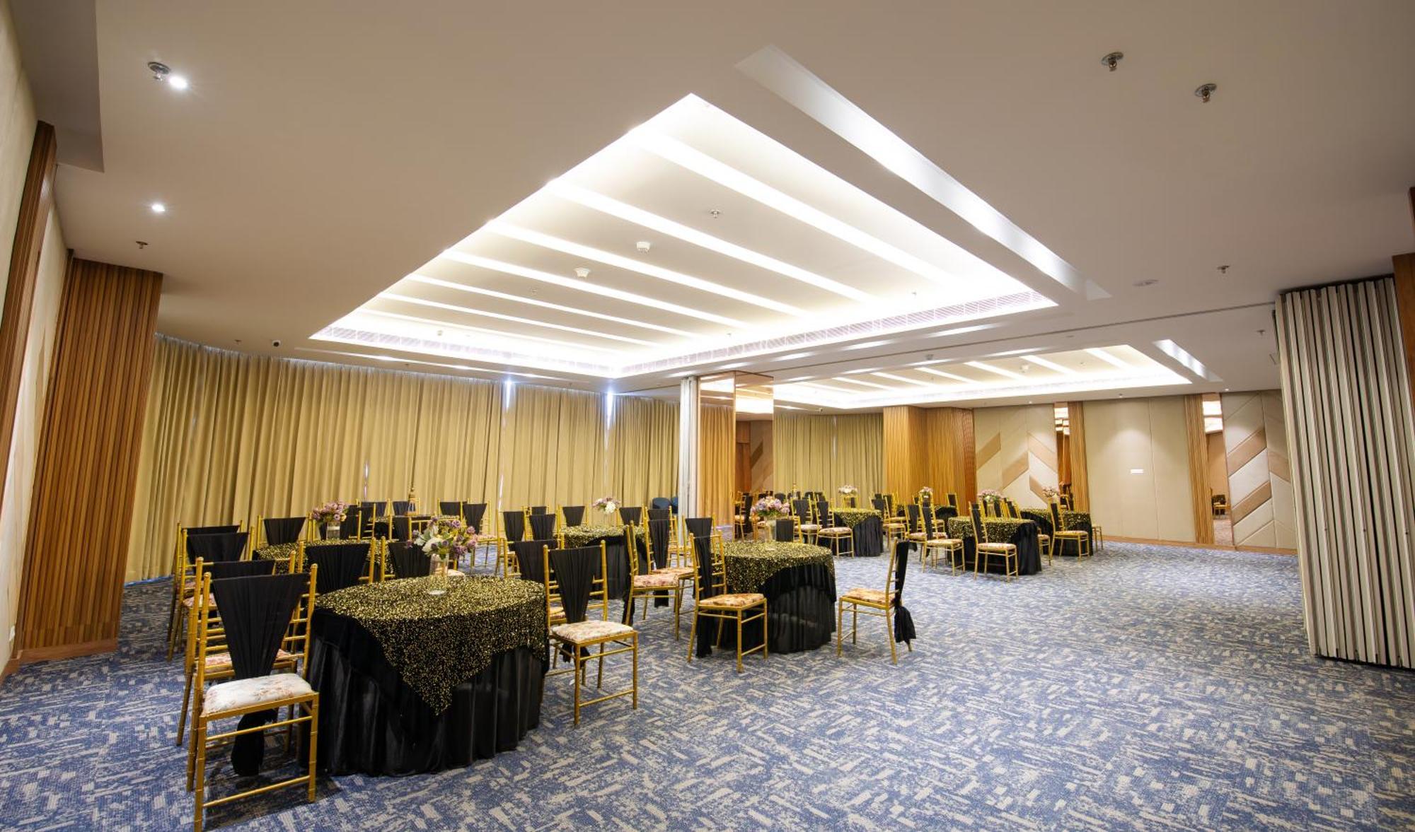 Hometel Alambagh Lucknow - A Sarovar Hotel Kültér fotó