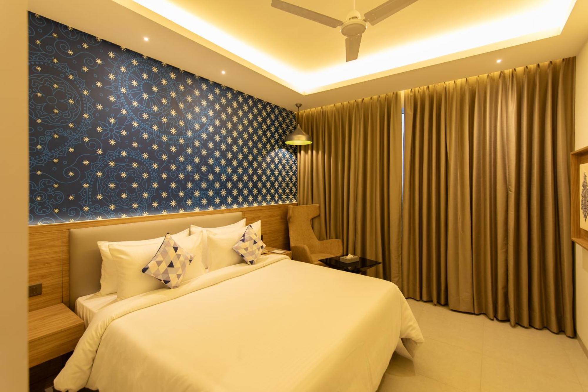 Hometel Alambagh Lucknow - A Sarovar Hotel Kültér fotó